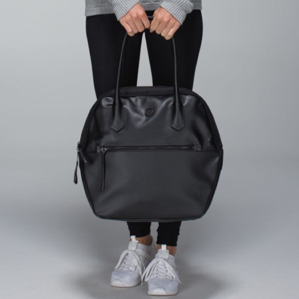 Lululemon Happy Hatha Hour Bag